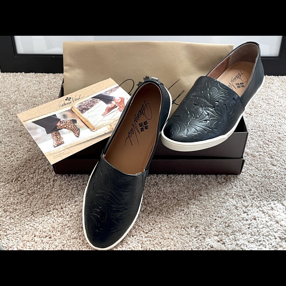 Patricia Nash Lola Black Leather Slip On